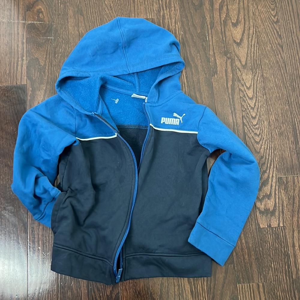Puma unisex Cotton Hoodie Jacket Size 6